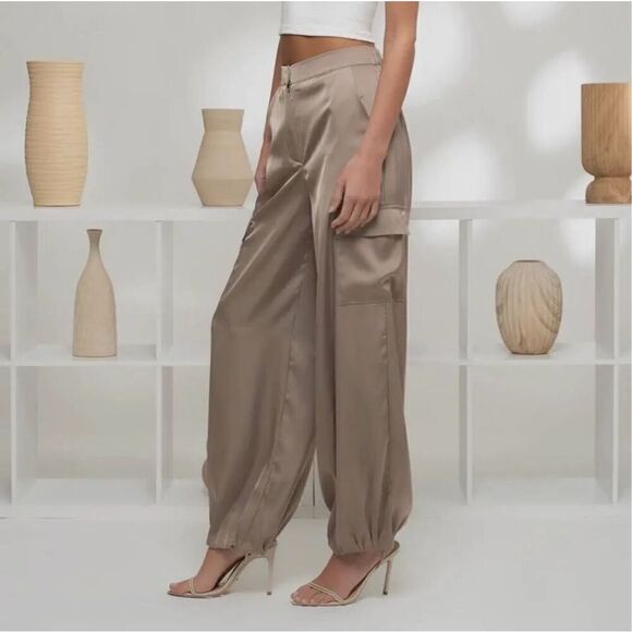 Taupe satin cargo joggers - Picture 3 of 12